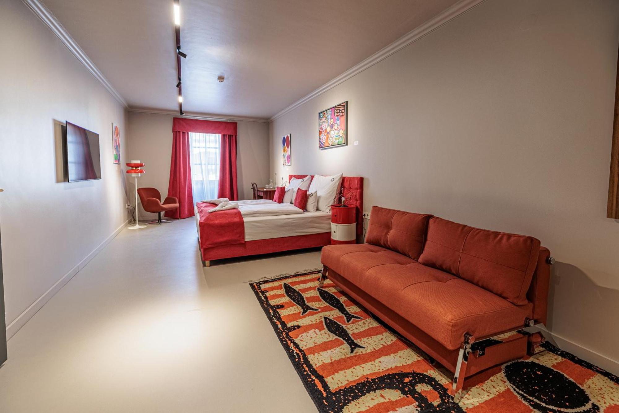 Oroszlános Borhotel Tállya Exterior foto